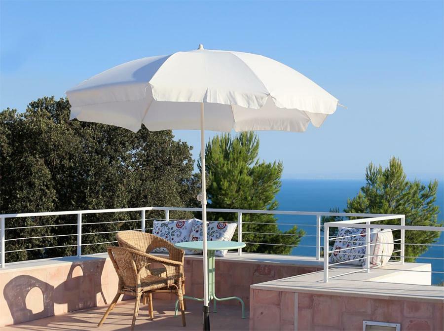 Villa Zagare Mattinata Exterior photo